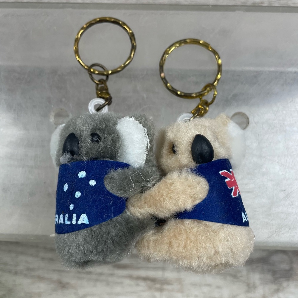 Vintage Lot 2  I Love Heart Australia Tan & Grey Koala Bear Pincher Keychains